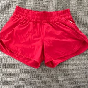 Lululemon Tracker Short 4”